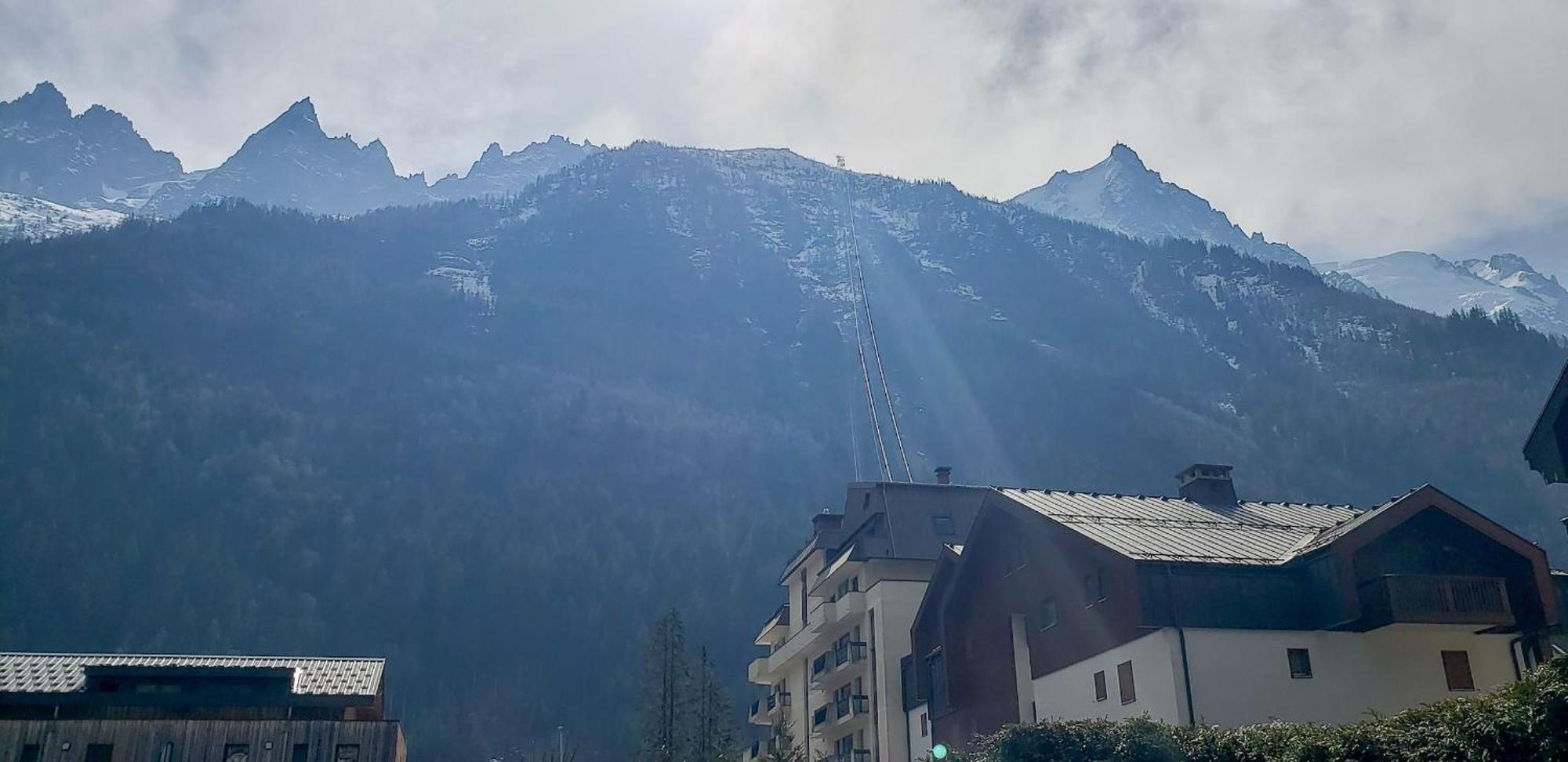 Apartamento Chemin Du Sapi - Private Garden - Center Of Cham - Montblanc Views Chamonix Mont Blanc Exterior foto