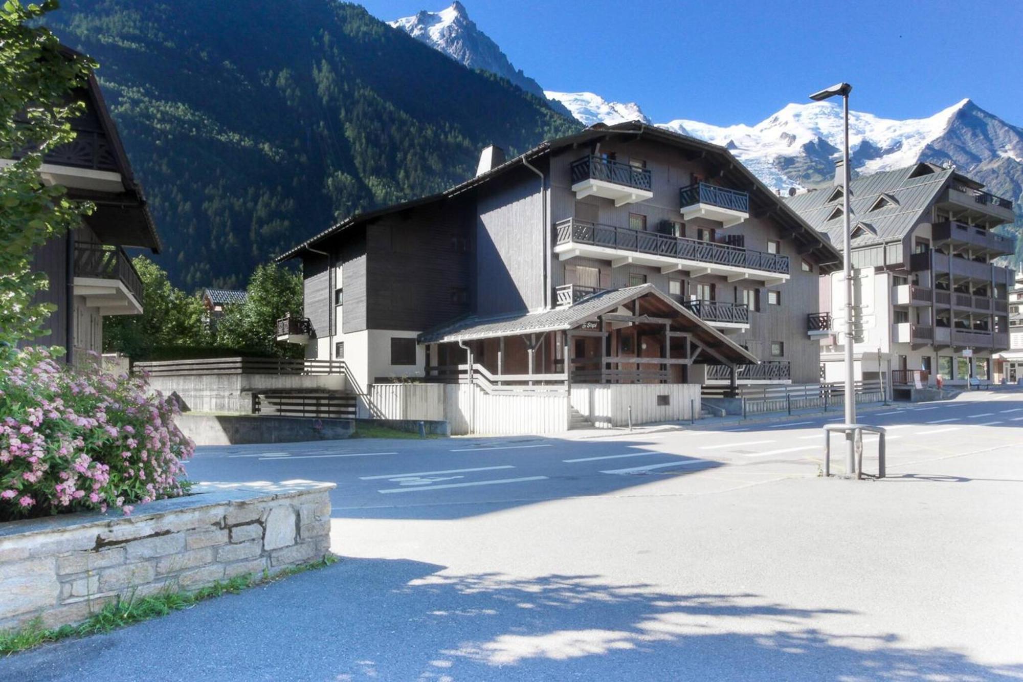 Apartamento Chemin Du Sapi - Private Garden - Center Of Cham - Montblanc Views Chamonix Mont Blanc Exterior foto